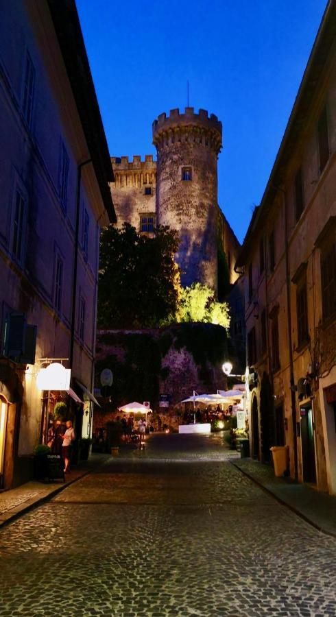 Casa Paolina Nel Centro Di Bracciano Villa ภายนอก รูปภาพ